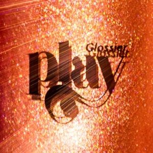 Glossier Play Lip lacquer and eyeliner